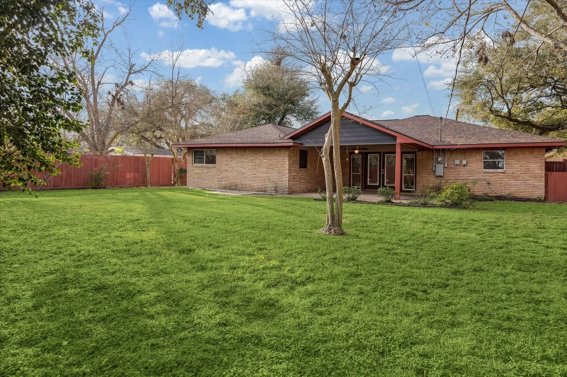 Photo of 11519 Endicott Lane