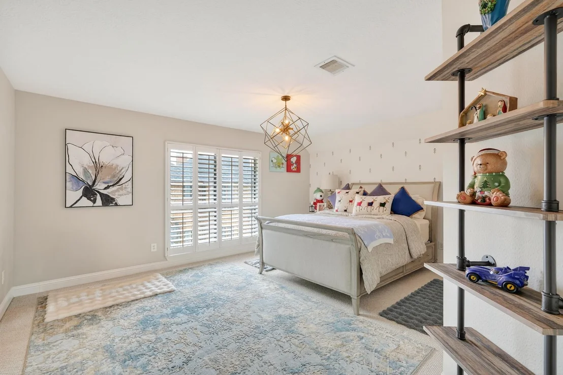 Photo of 24710 Creekview Drive