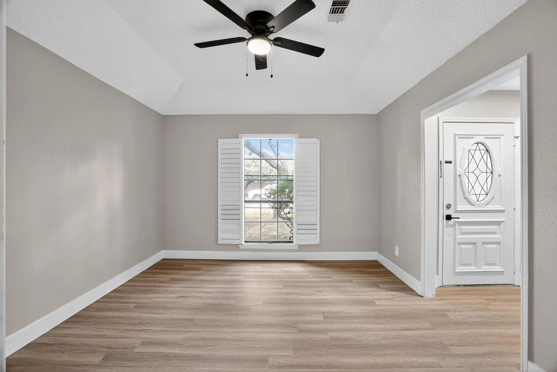 Photo of 107 Cherry Hills