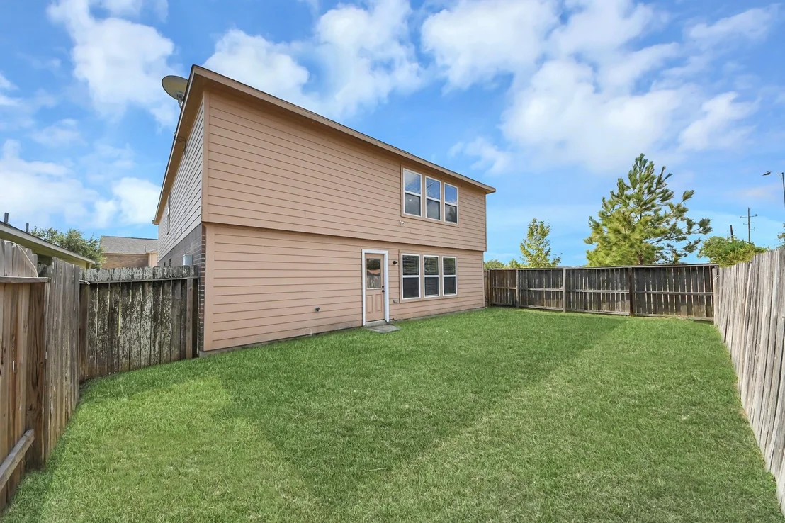 Photo of 15831 Sheldon Ridge Way