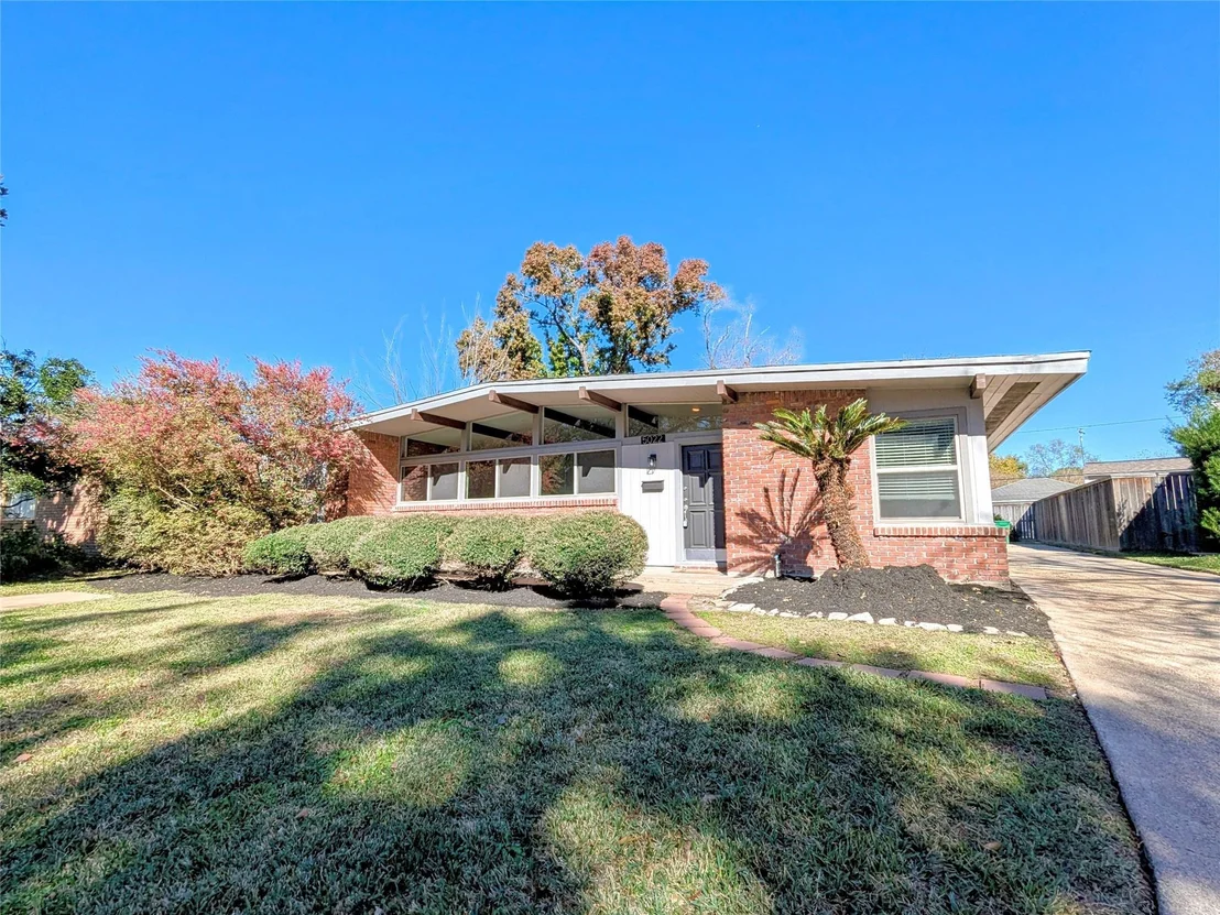 Photo of 5022 Lamonte Lane