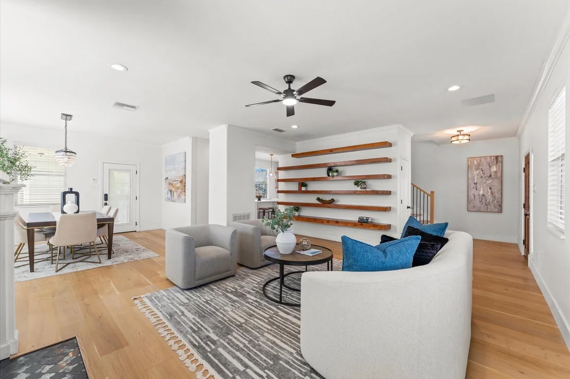 Photo of 1111 Walton Street