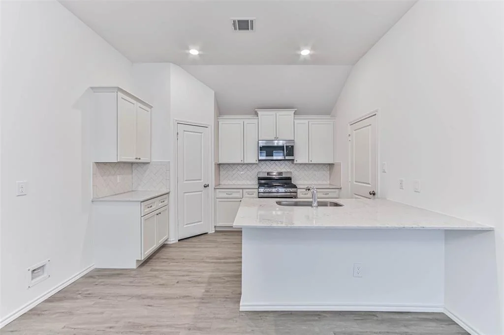 Photo of 25790 John Wayne Court