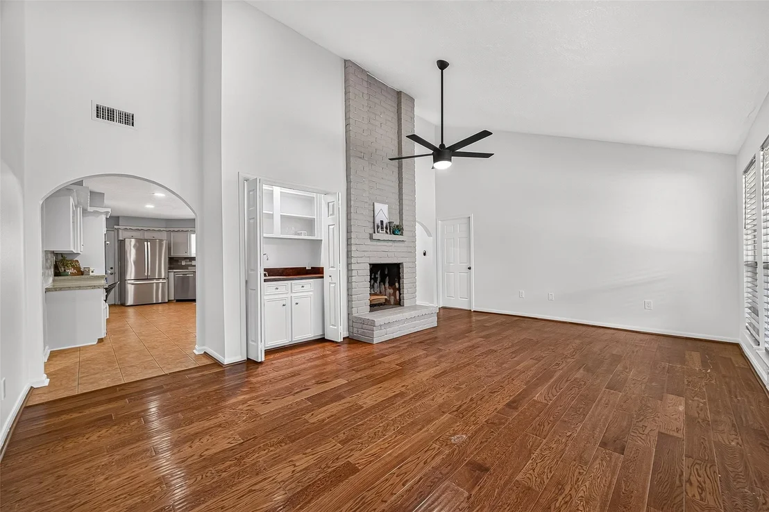 Photo of 15814 Boulder Oaks Drive