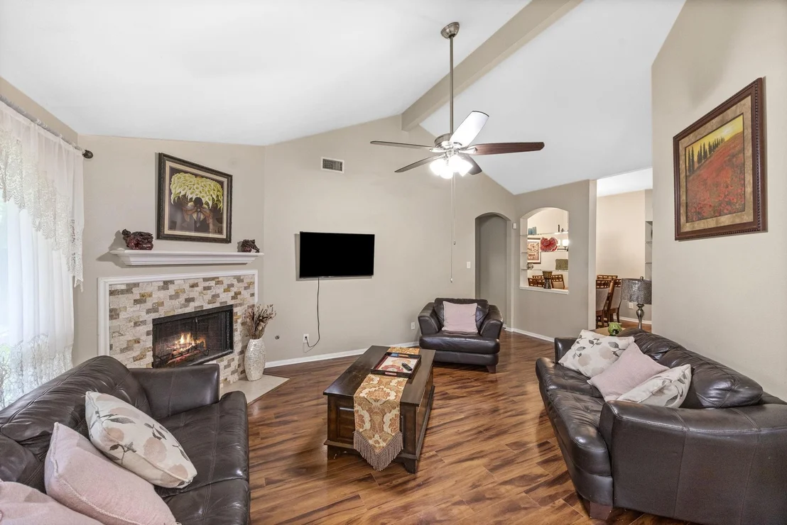Photo of 6527 Harcourt Bridge Drive