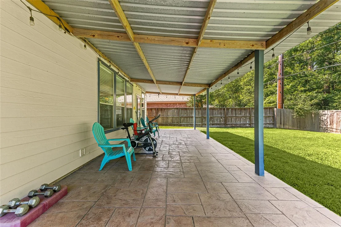 Photo of 19726 Teller Boulevard