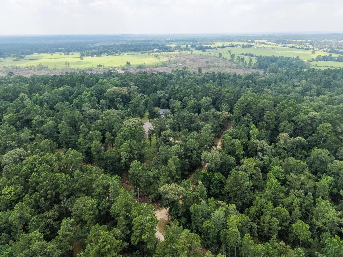 Photo of 577 Winding River Road