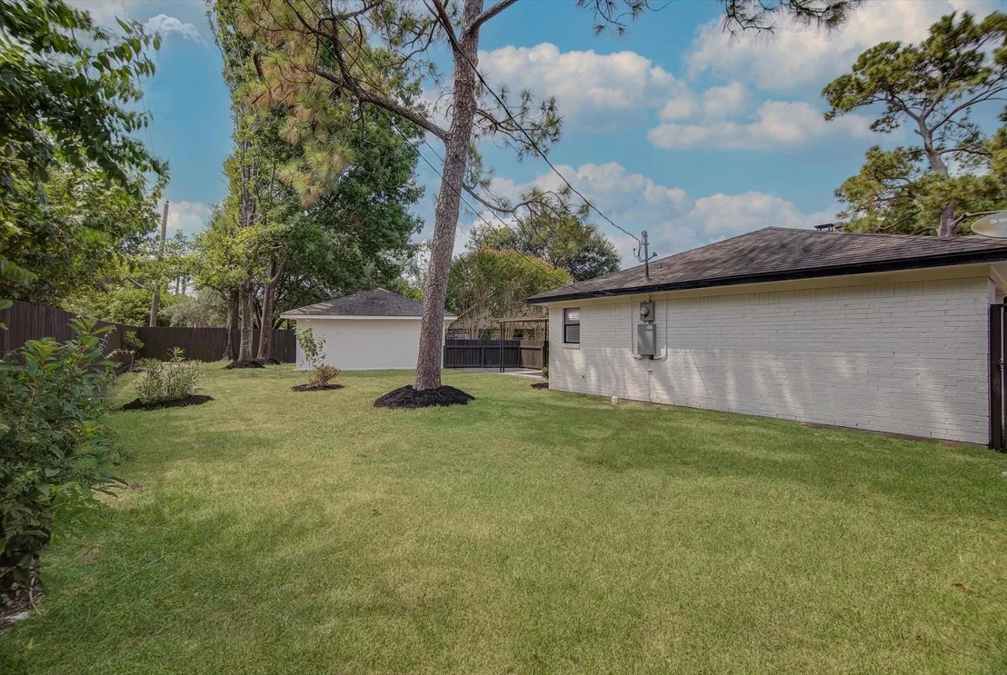 Photo of 5831 Birchmont Drive
