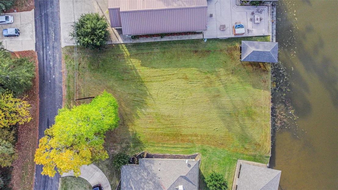 Photo of 0 Lakeway Drive