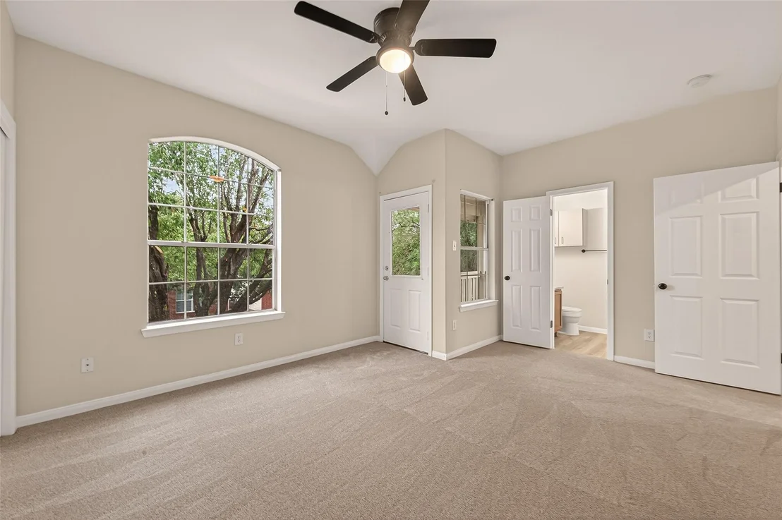 Photo of 6417 Austinville Drive
