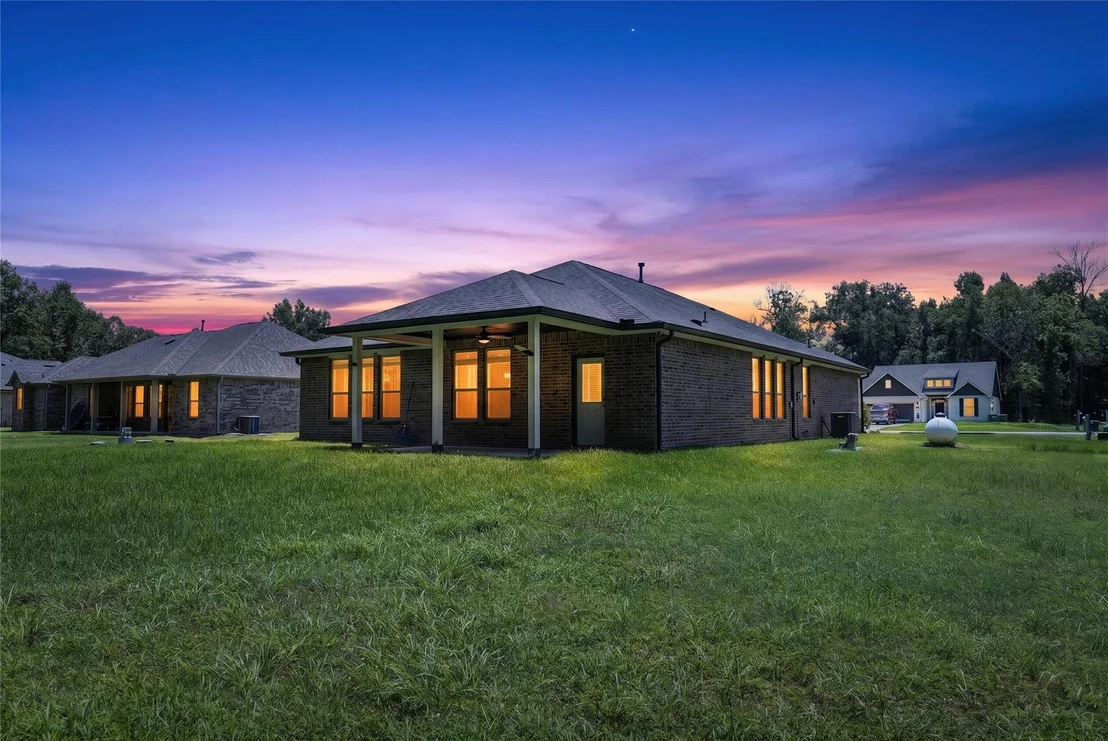 Photo of 1295 Road 66112