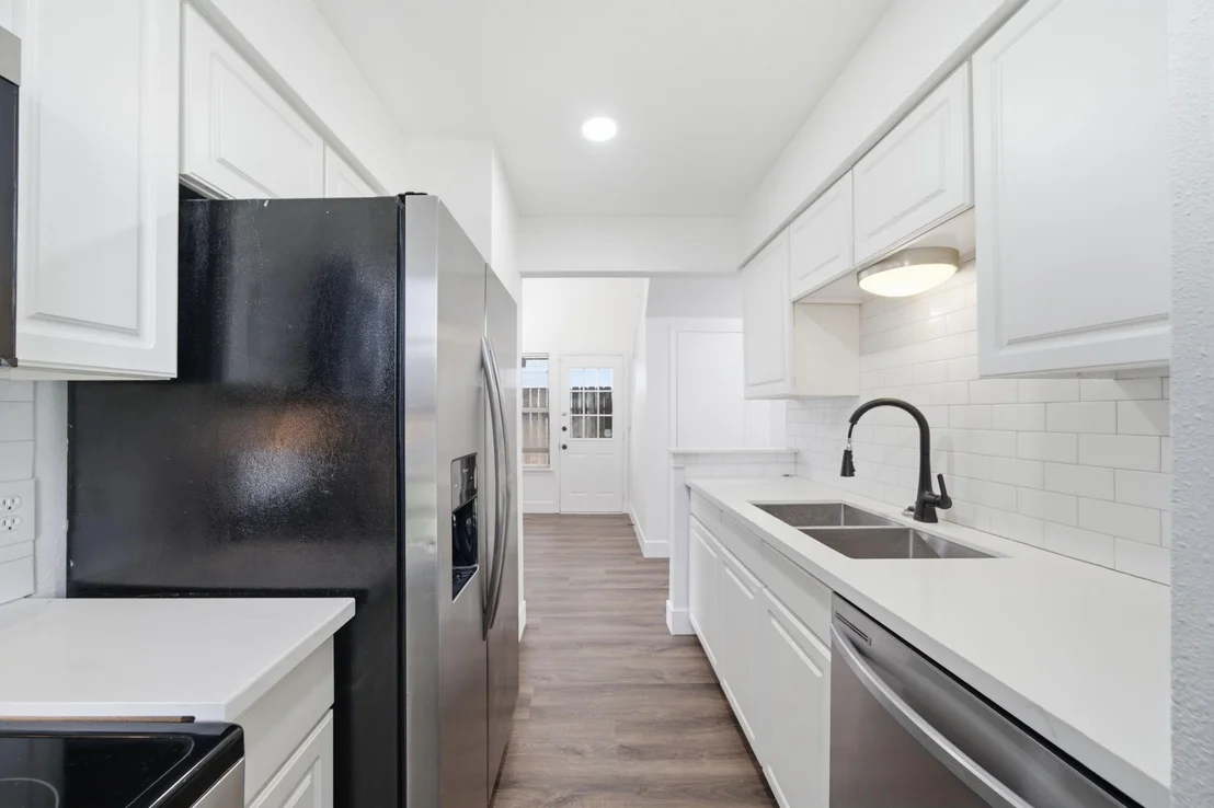 Photo of 5820 Guadalupe Drive