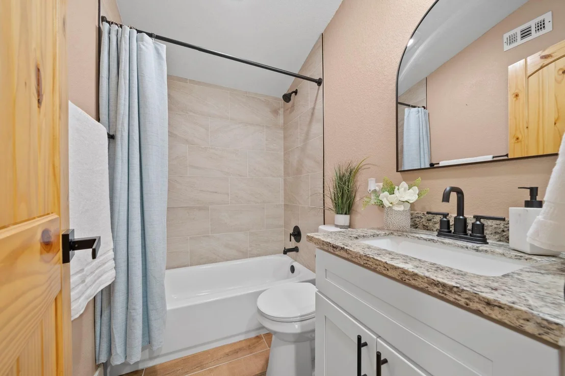 Photo of 4011 County Road 219