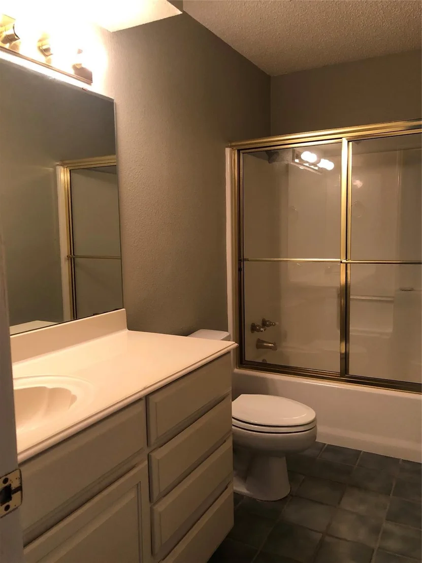 Photo of 176 Circle Drive