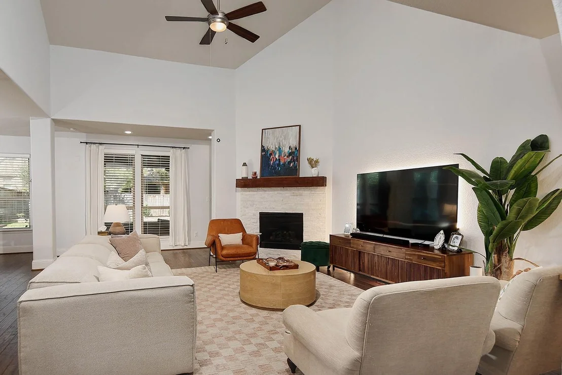 Photo of 55 Twin Ponds Place