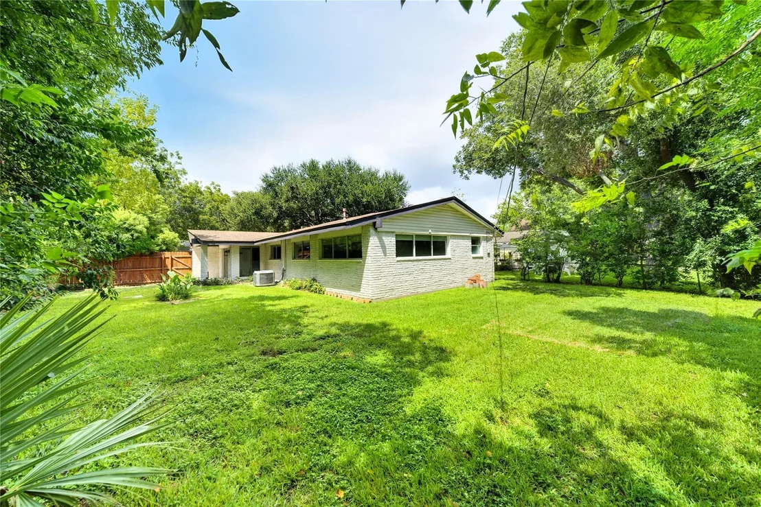 Photo of 11223 Greenwillow Drive