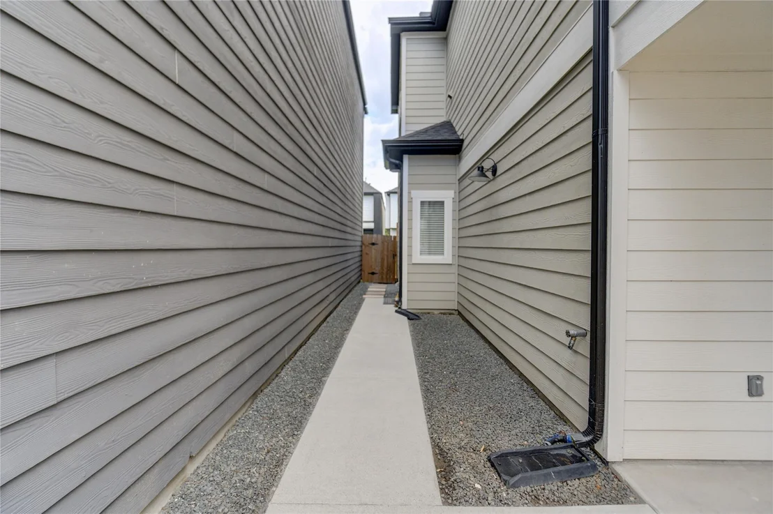 Photo of 2534 Terry Street