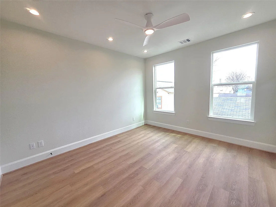 Photo of 1207 Collier Street