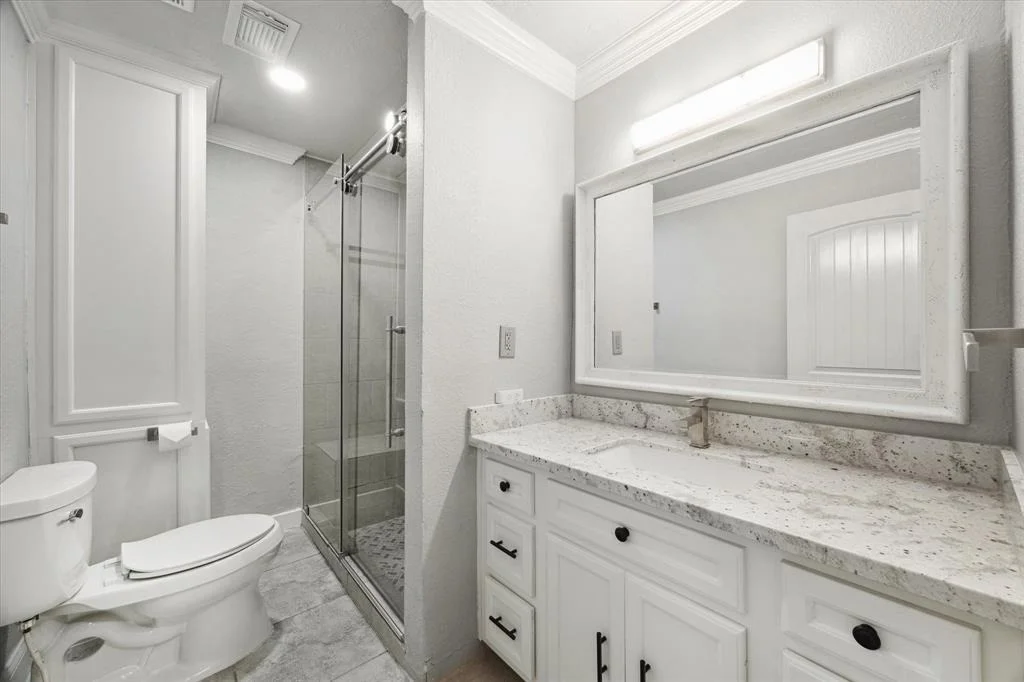 Photo of 147 Campbell Avenue