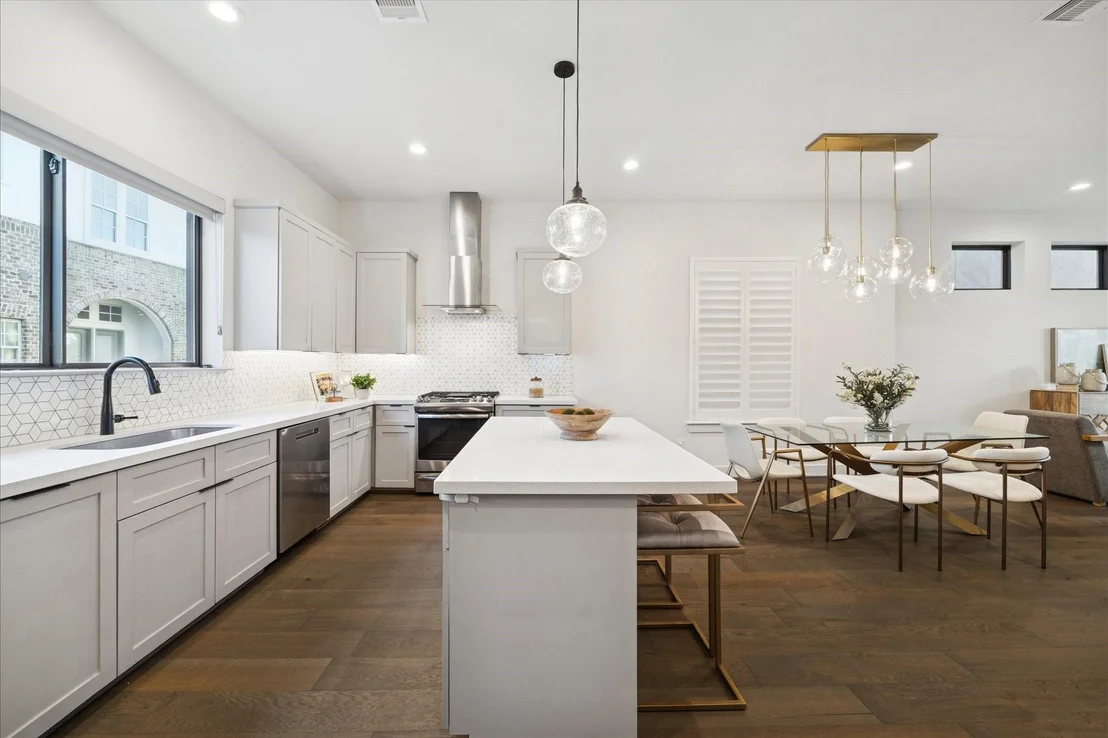 Photo of 1122 Thompson Street