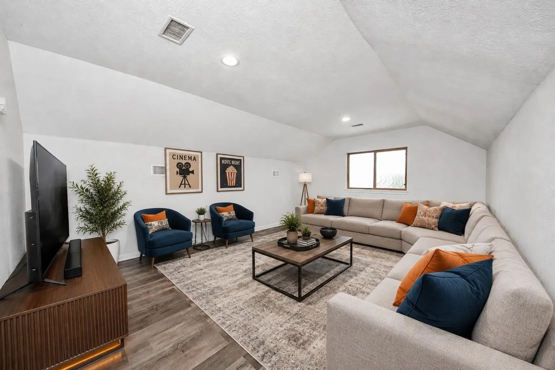 Photo of 6702 Falcon Ridge