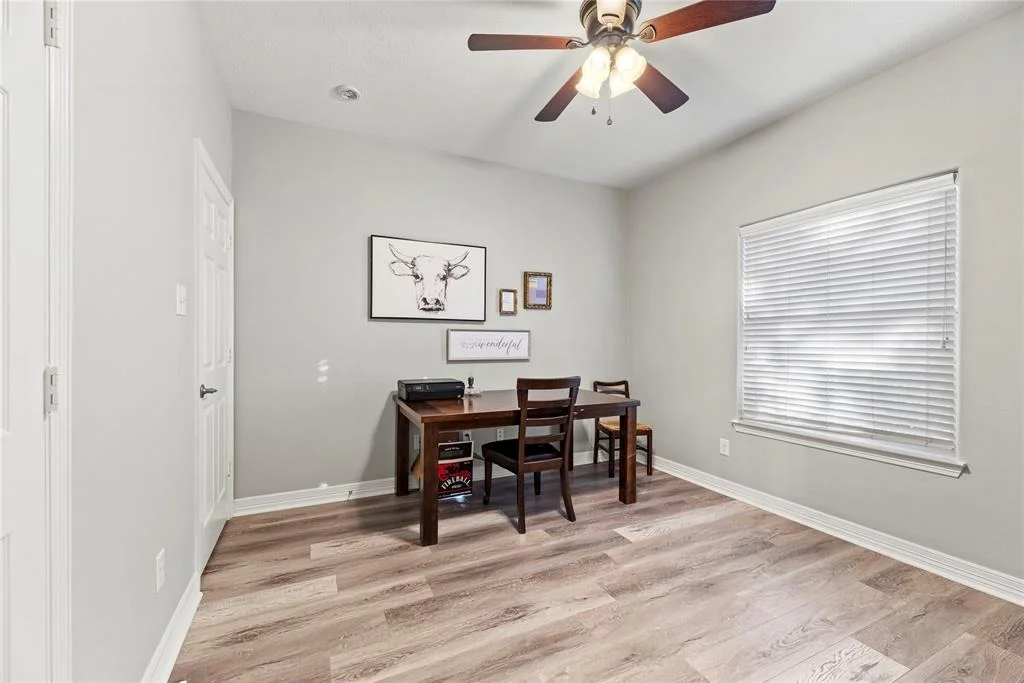 Photo of 2409 Deercreek Circle