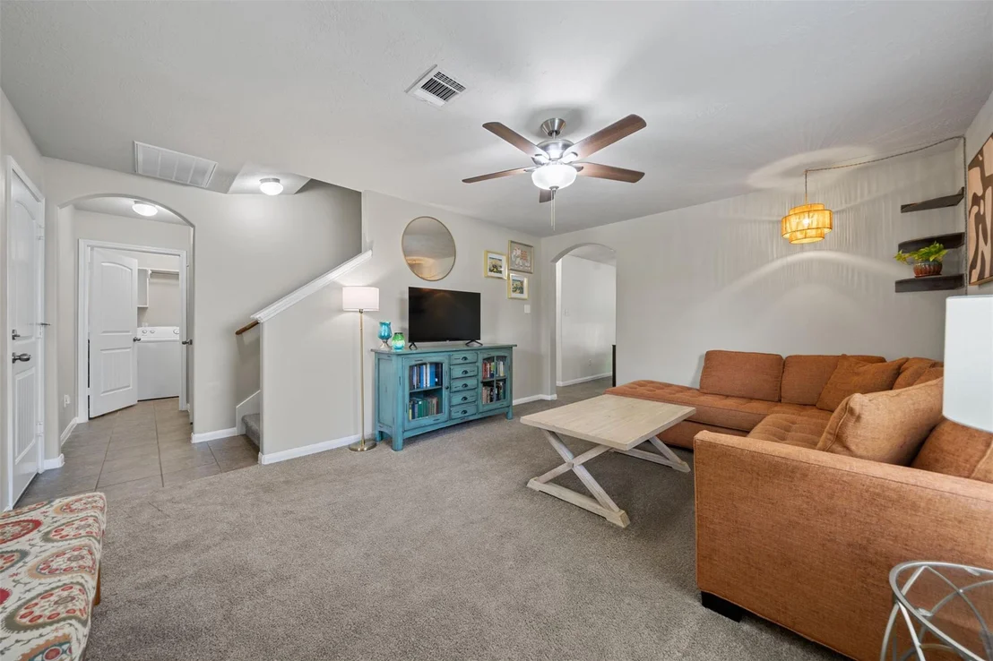 Photo of 260 Kellyn Court