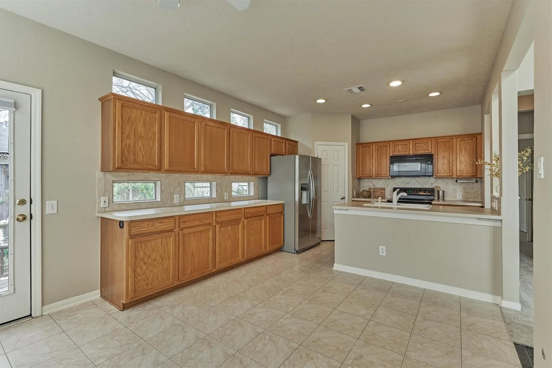 Photo of 31 Valley Oaks Circle