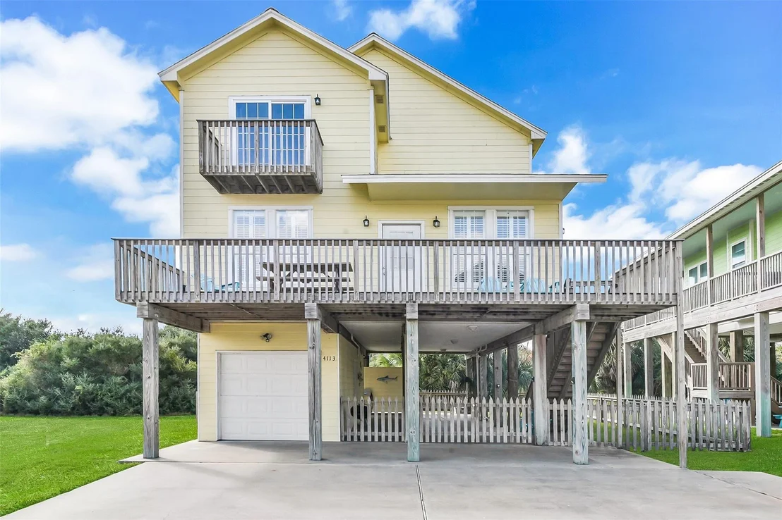 Photo of 4113 Isla Del Sol