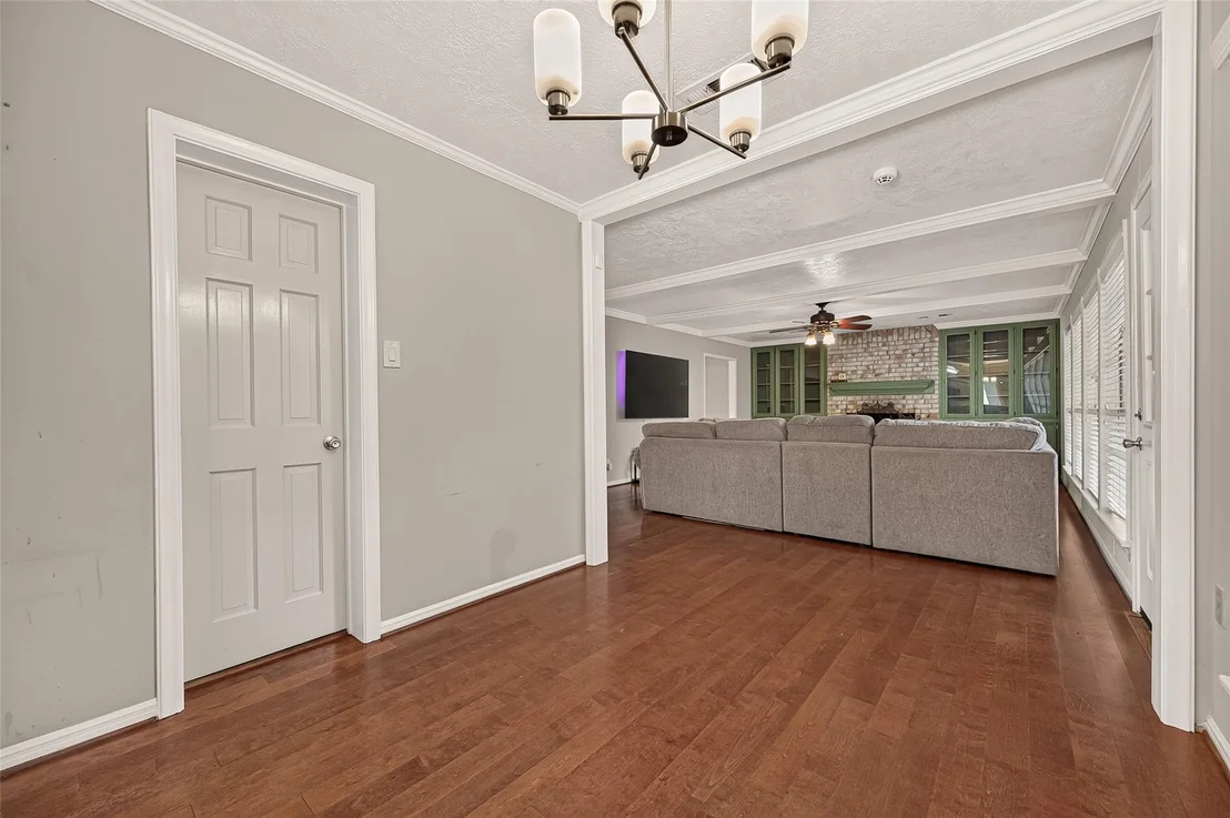 Photo of 8007 Vickridge Lane
