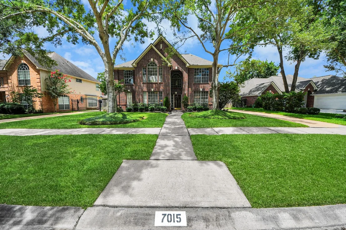 Photo of 7015 Morningside Drive