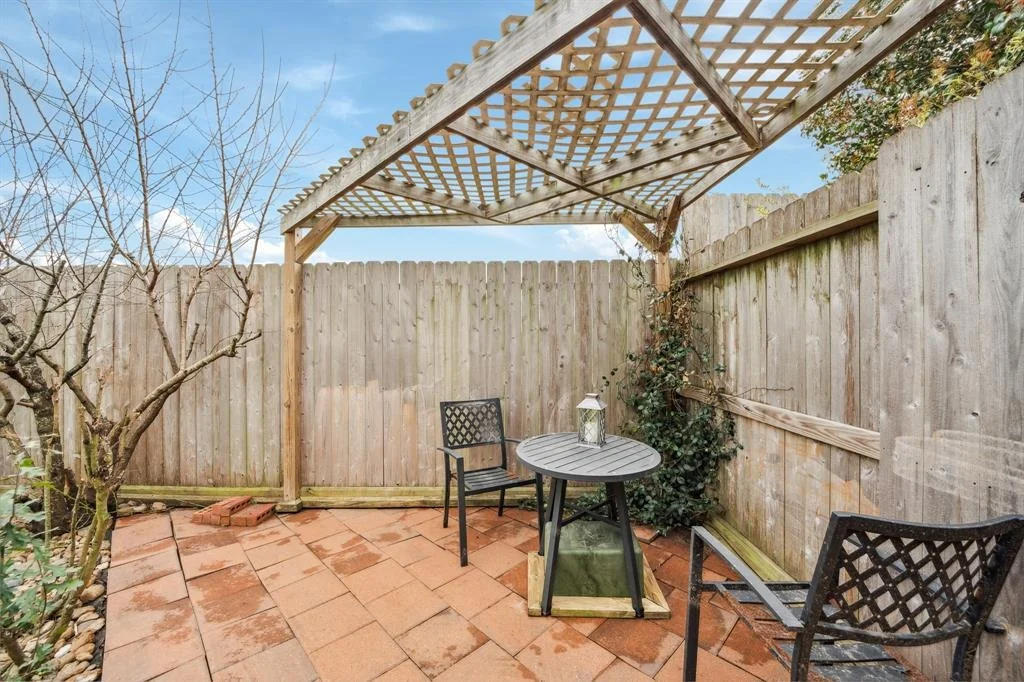 Photo of 6303 Channelbrook Lane