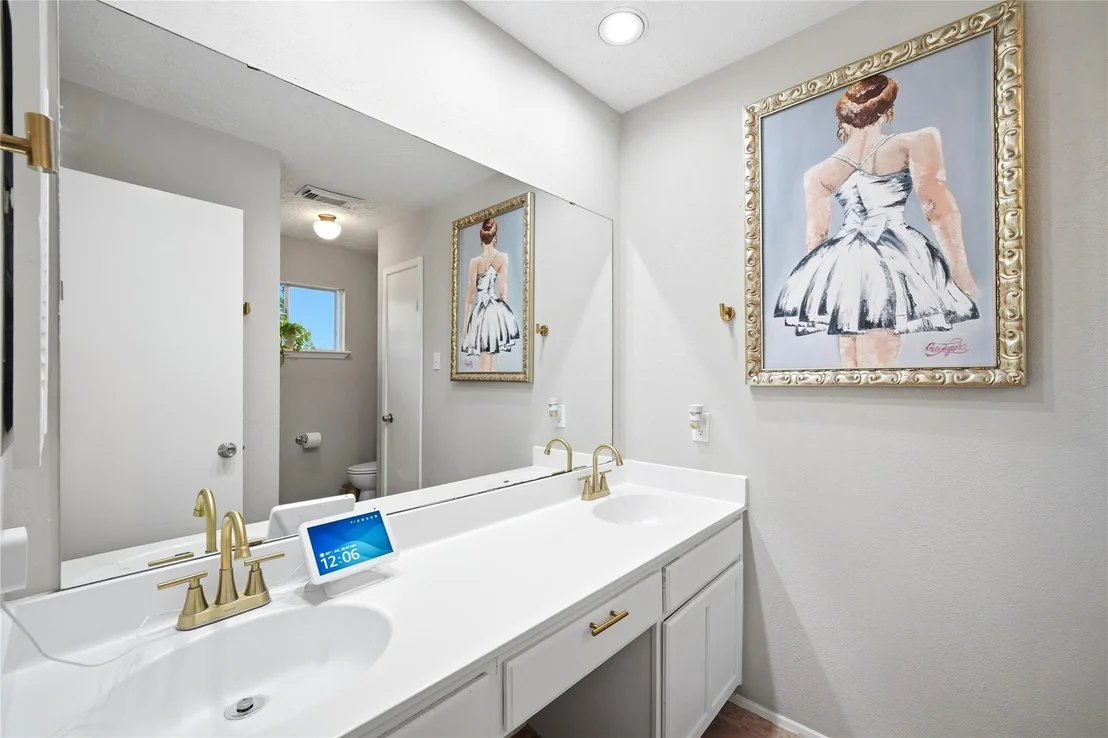 Photo of 4718 Temple Bell Drive
