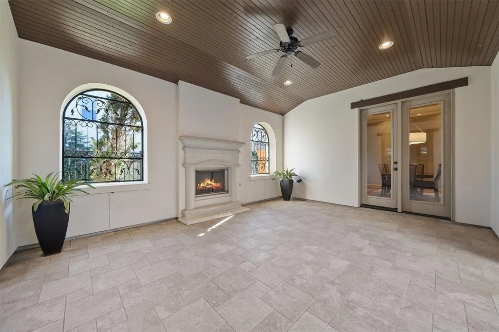 Photo of 46 N Player Manor Circle