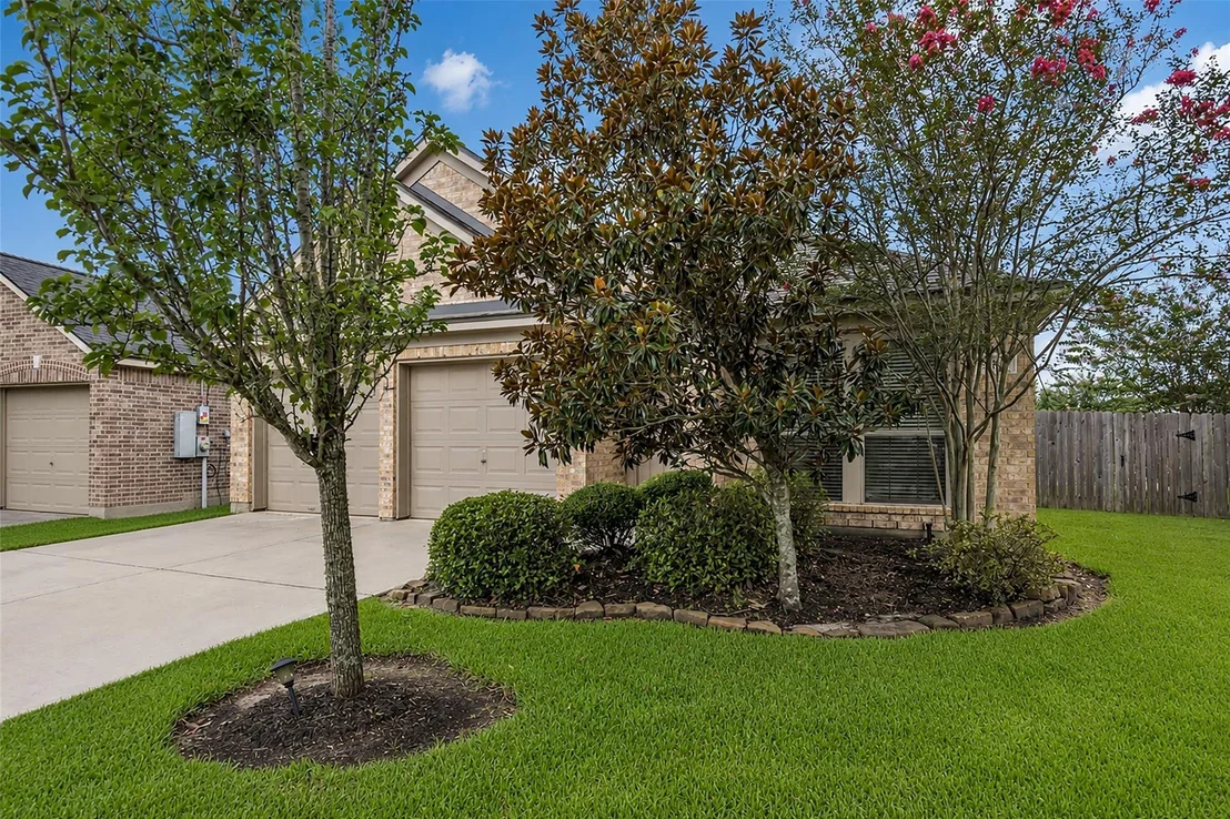 Photo of 31803 Forest Park Trail