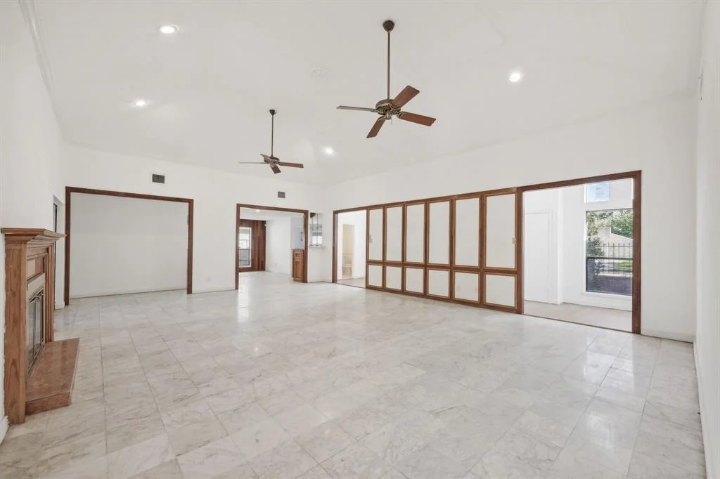 Photo of 7202 Las Brisas Drive