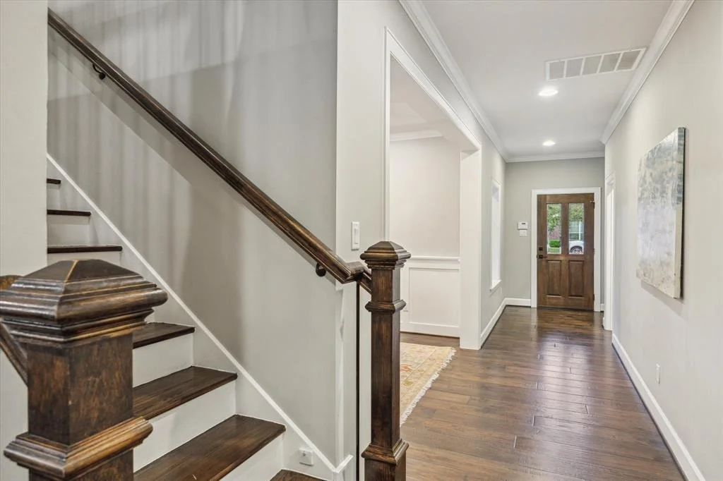 Photo of 1605 Cranway Drive