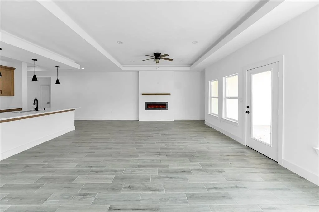 Photo of 1005 Lake View Drive