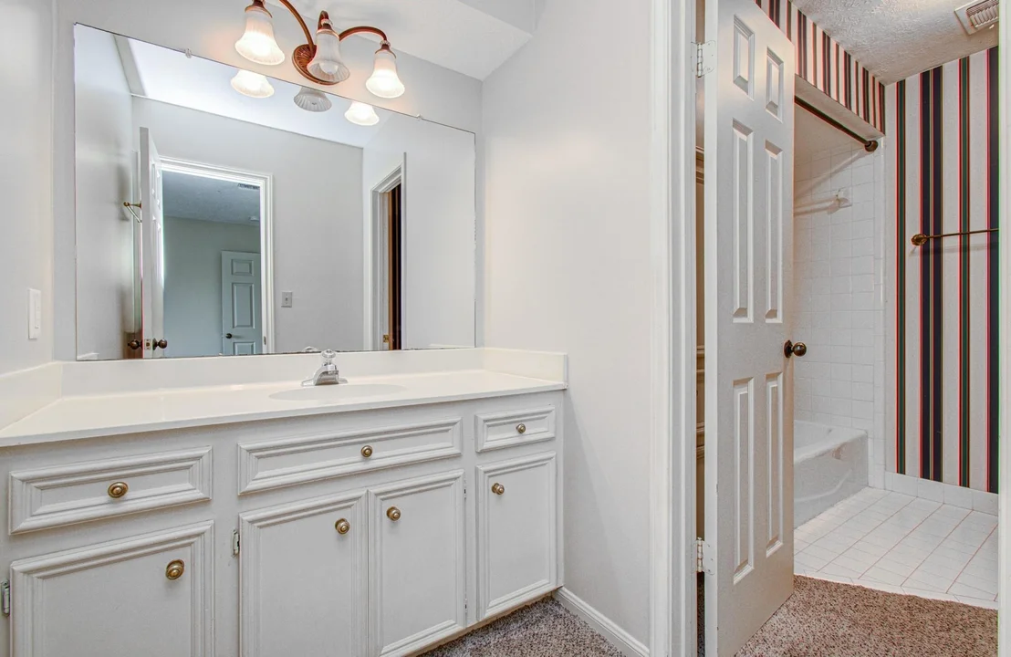 Photo of 2 Hickory Shadows Drive