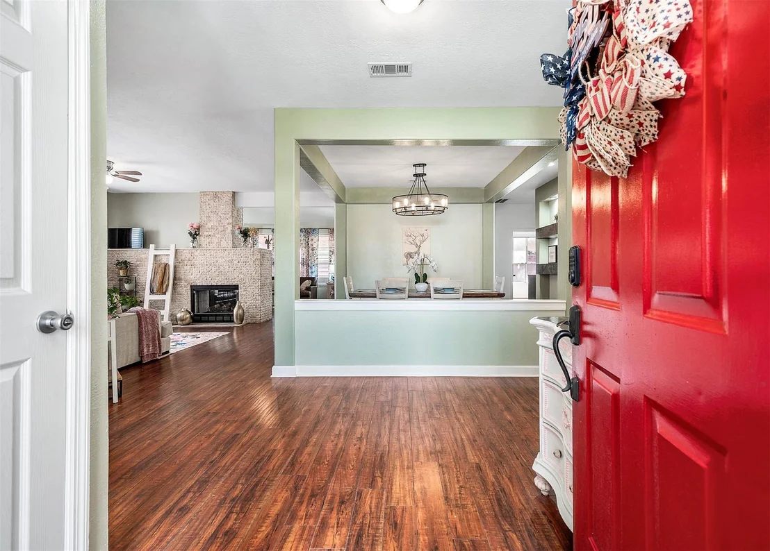 Photo of 1311 Shadow Mountain Drive