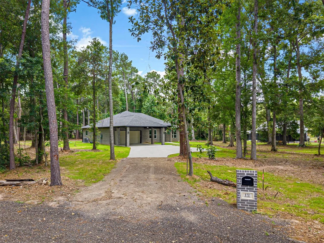 Photo of 172 County Road 3669 N