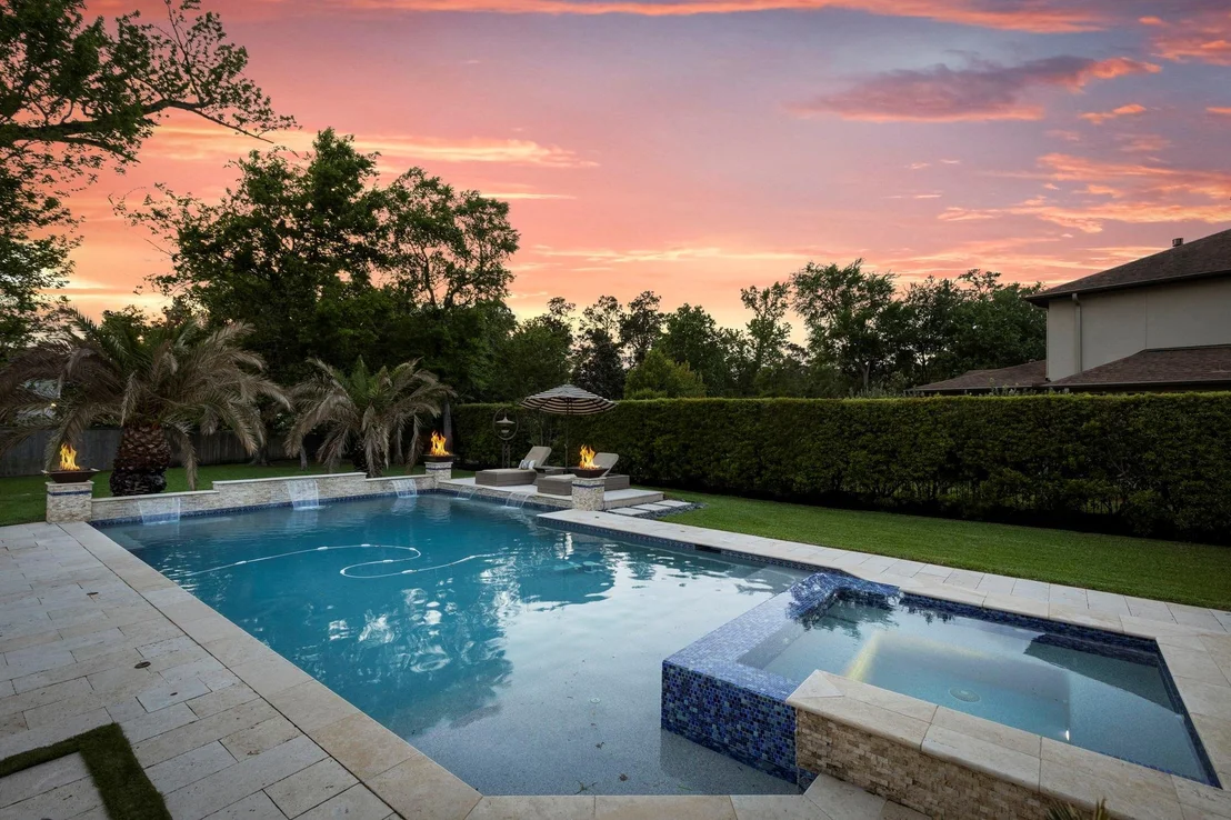 Photo of 19 Pondera Point Drive