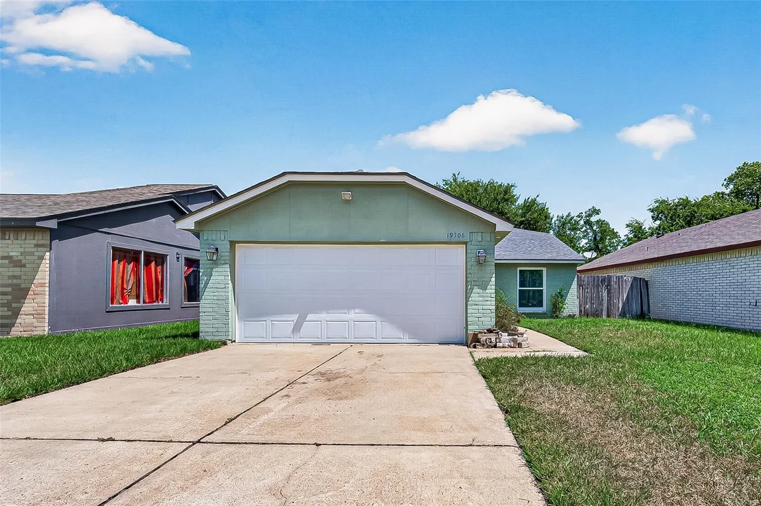 Photo of 19306 Cypress Canyon Drive