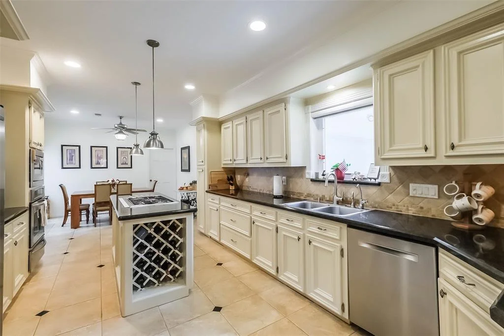 Photo of 602 Rock Cove