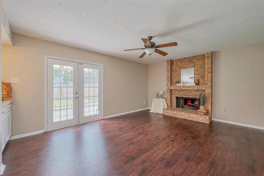 Photo of 19 Hickory Oak Drive