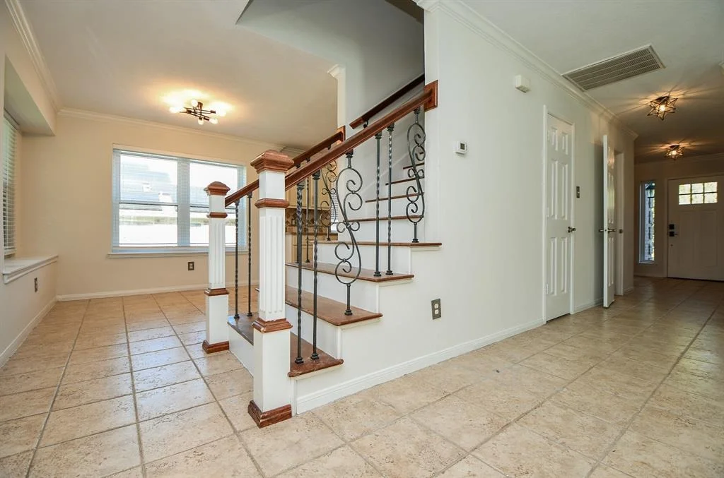 Photo of 323 Cape Conroe Drive