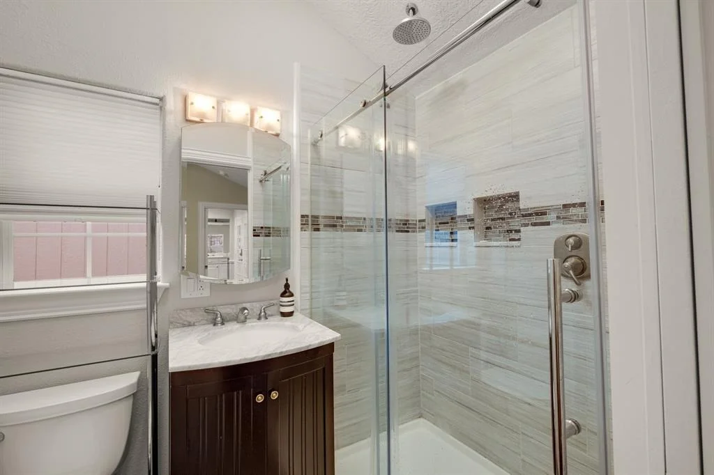 Photo of 1838 Saxon Drive
