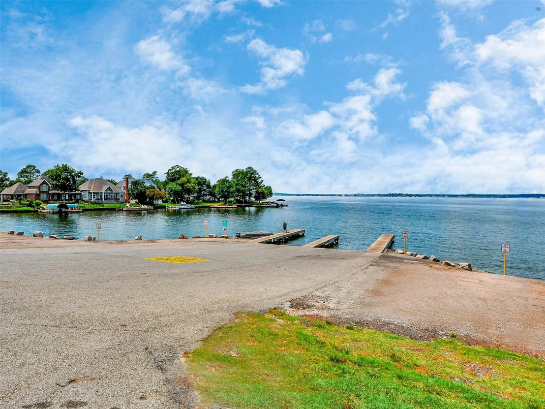 Photo of 13051 Clearview Drive