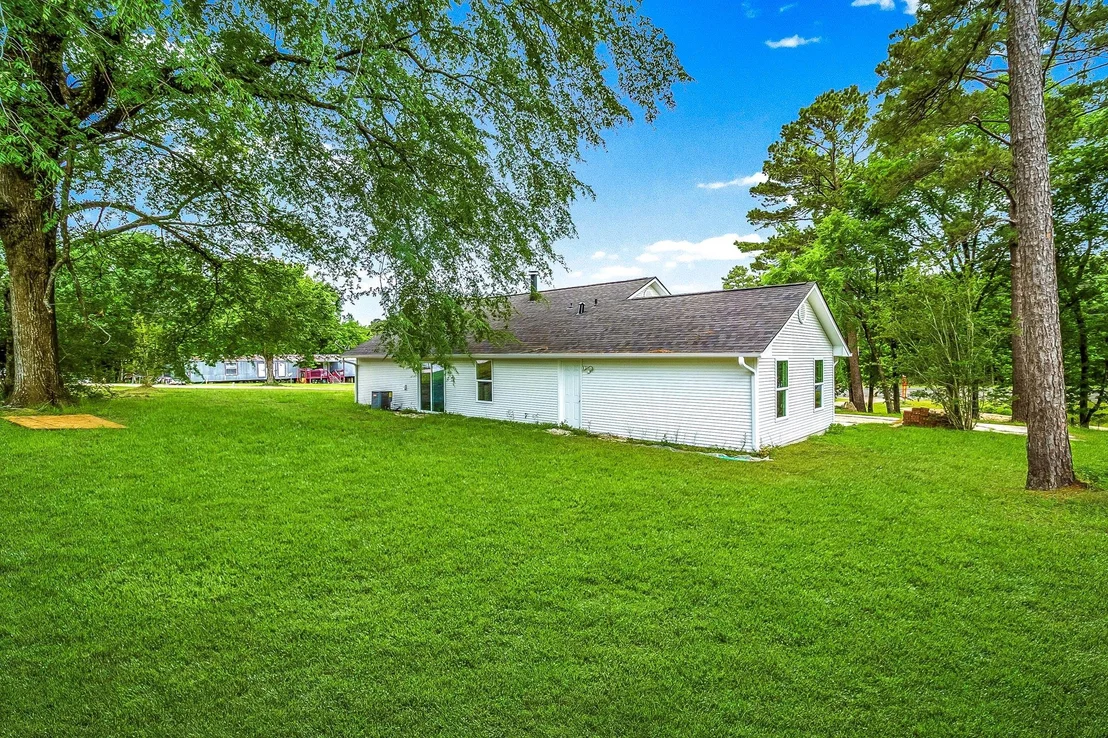 Photo of 3360 Us Highway 190 W