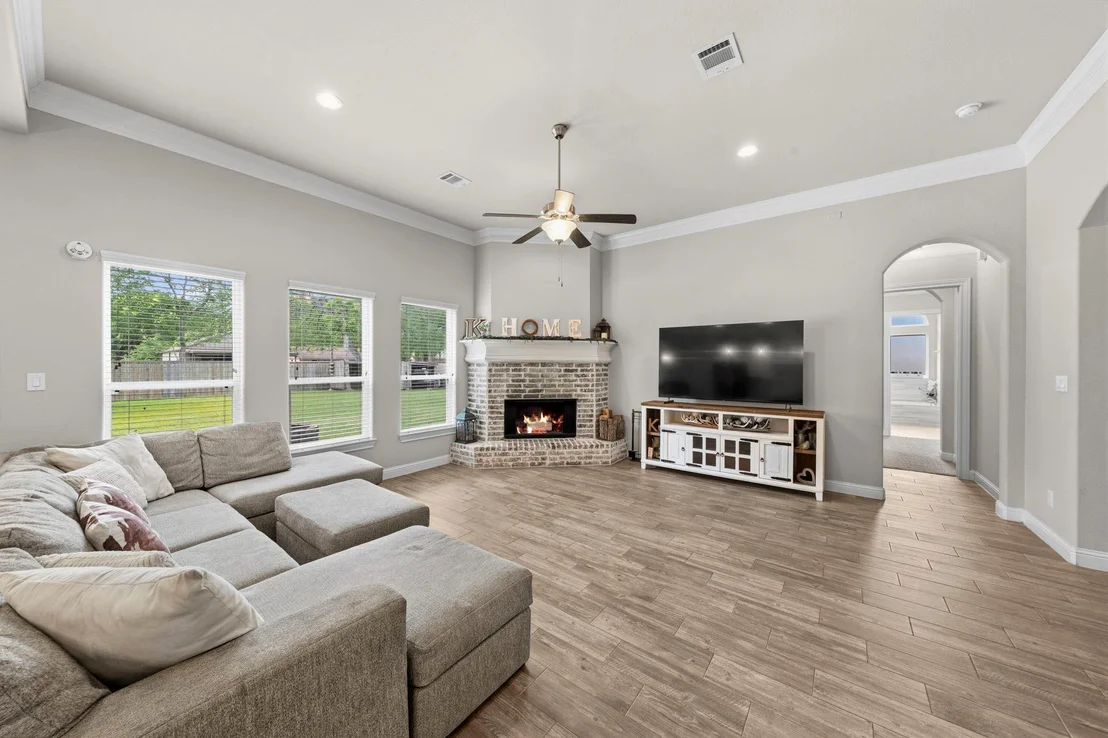Photo of 24954 Shady Oak Drive